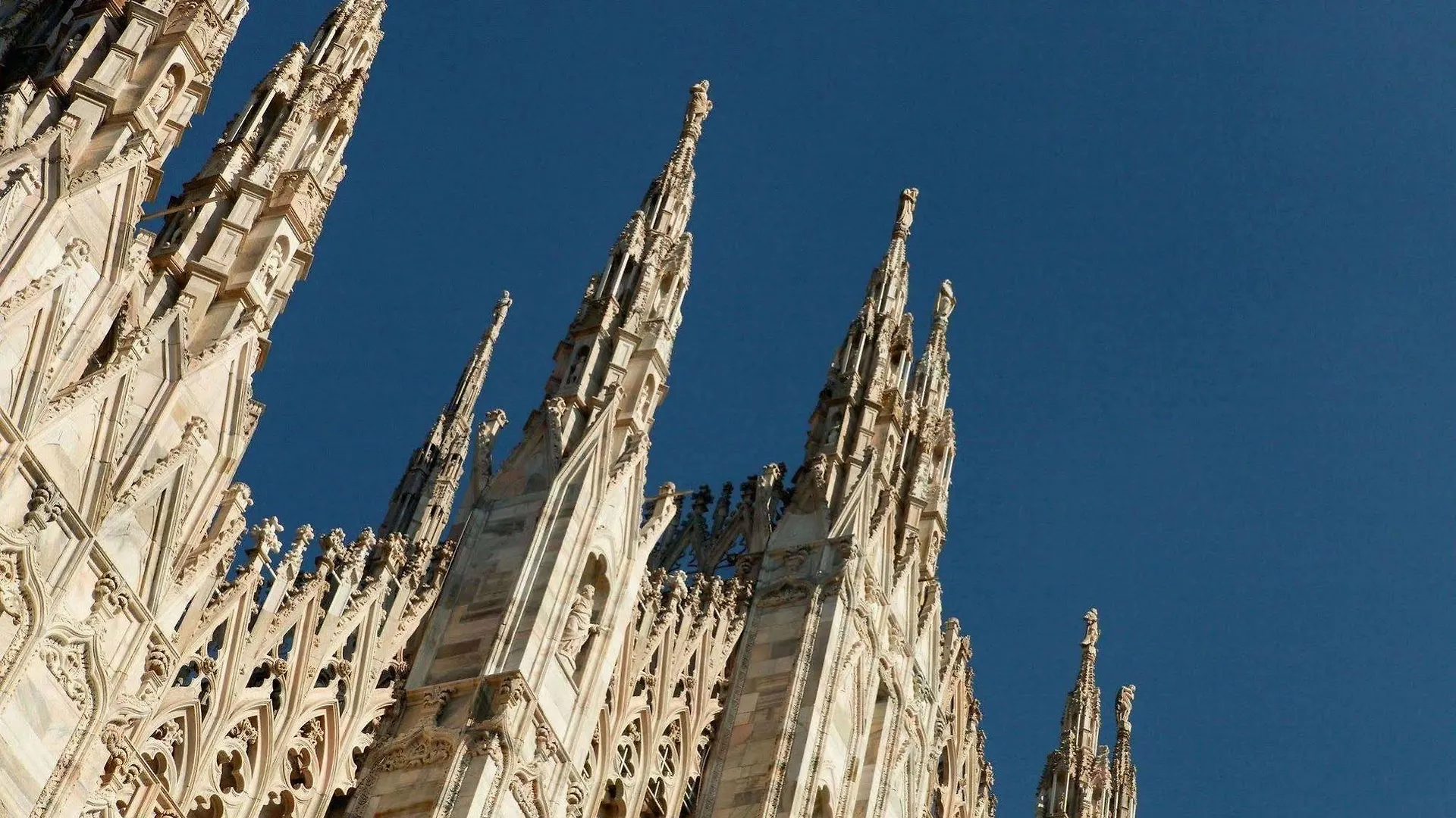 Allegro Apartments Duomo Milão