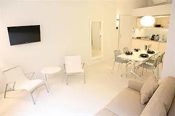 Allegro Apartments Duomo Milão